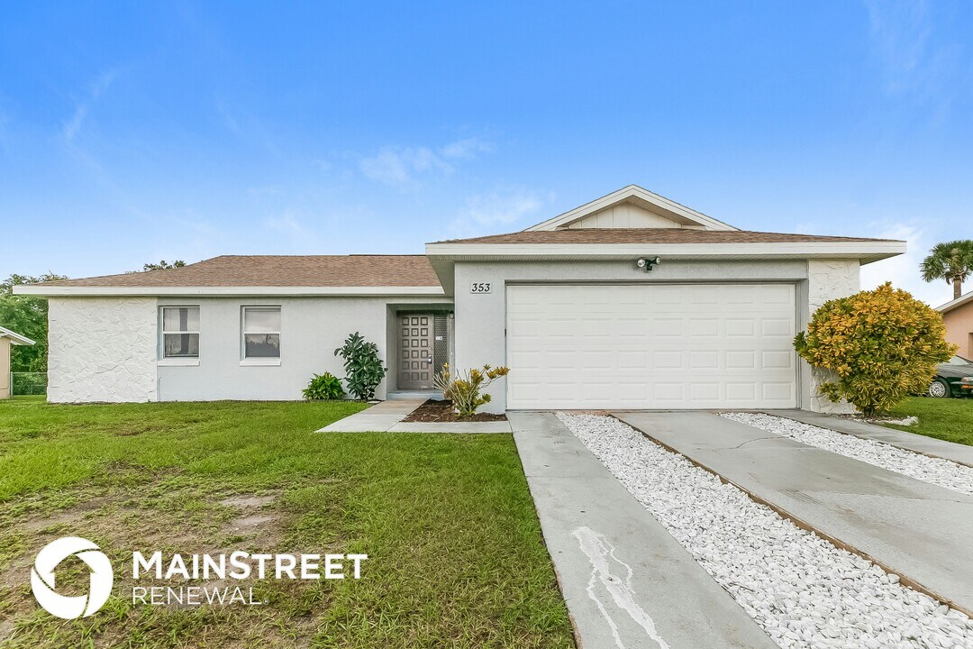 353 Florida Pkwy in Kissimmee, FL - Building Photo