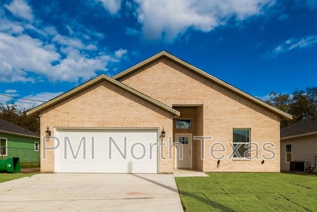 property at 1518 Walworth St
