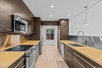 15062 Lorenat St in Irvine, CA - Building Photo - Building Photo