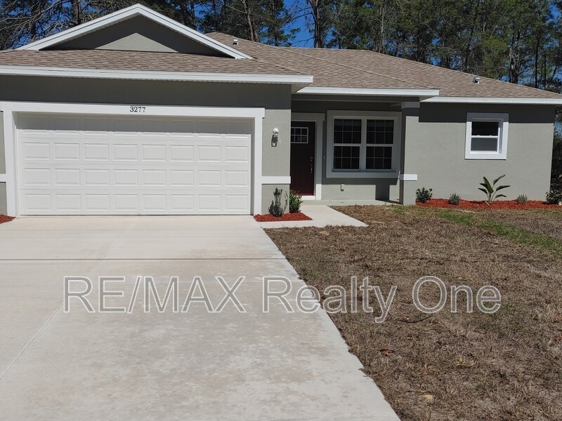 3277 W Gainesville Dr in Citrus Springs, FL - Building Photo