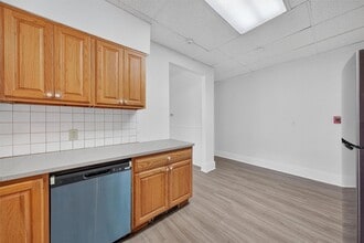 34 Market St, Unit 1 in Ellenville, NY - Building Photo - Building Photo