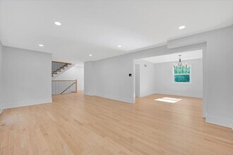 101 Devonshire Rd in Tower Lakes, IL - Building Photo - Building Photo