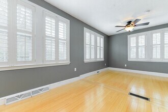 4 Spruce St in Dedham, MA - Building Photo - Building Photo