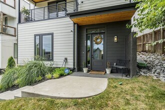 409 Moore Ave in Nashville, TN - Building Photo - Building Photo