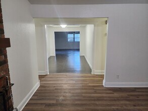 807 S Jones Ln in Mustang, OK - Building Photo - Building Photo