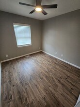 413 Shade Tree Ln in Farmington, MO - Building Photo - Building Photo