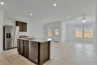 1023 Lipizzan in Rosharon, TX - Building Photo - Building Photo