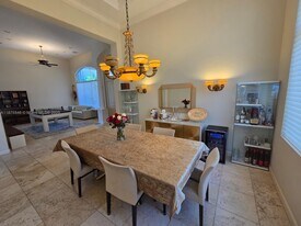 7030 Islegrove Pl in Boca Raton, FL - Building Photo