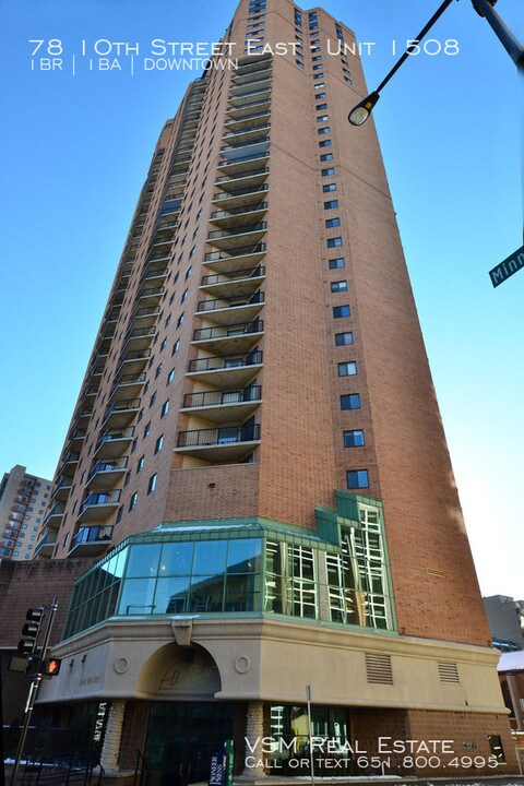 78 10th St E-Unit -Unit 1508 in St. Paul, MN - Building Photo