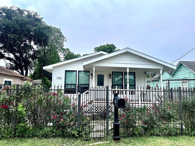 property at 3705 Chapman St