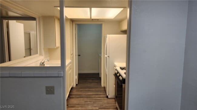 property at 1909 Rio Canyon Ct