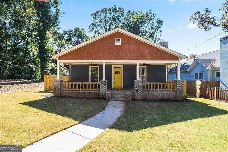 1070 Lucile Ave SW in Atlanta, GA - Building Photo