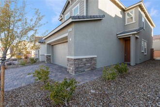 2824 Mozia Ct in Henderson, NV - Building Photo - Building Photo