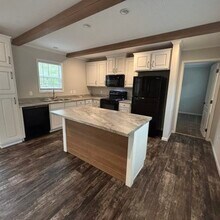 105 Andrew Ave in Troy, AL - Building Photo - Building Photo