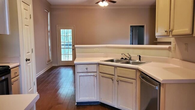 8619 Brer Rabbit Cove in Memphis, TN - Building Photo - Building Photo