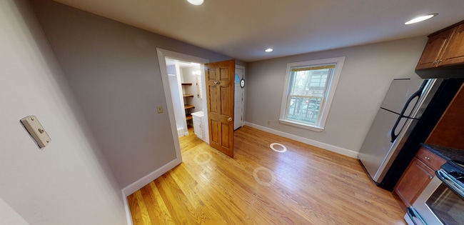441 Franklin St, Unit #1L in Cambridge, MA - Foto de edificio - Building Photo