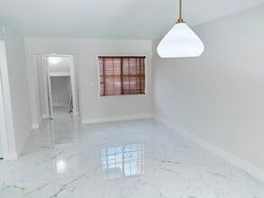 6726 SW 130th Pl, Unit 1403 in Miami, FL - Building Photo - Building Photo