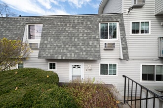 113 Park Ave in Danbury, CT - Building Photo - Building Photo