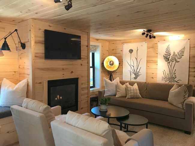 property at 420 N Pikes Peak Ave