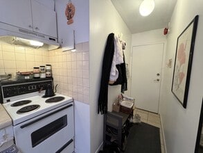 198 Dunn Ave in Toronto, ON - Building Photo - Building Photo