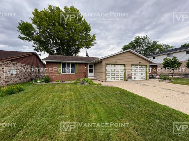 2571 Trojan Dr