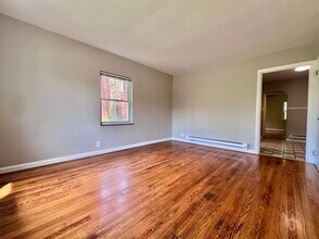 4348 Kirby Ave in Cincinnati, OH - Building Photo - Building Photo