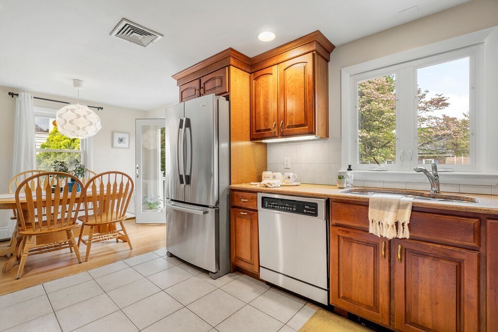 41 Rublee St, Unit T in Arlington, MA - Building Photo