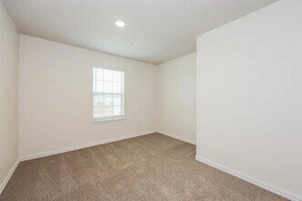 814 Bonnet Trl in Arlington, TX - Building Photo - Building Photo