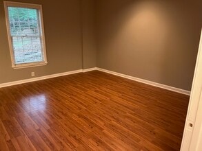 215 Kirkton Knls, Unit basement apt in Alpharetta, GA - Building Photo - Building Photo