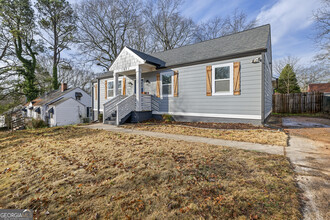 1571 Belmont Ave SW in Atlanta, GA - Building Photo - Building Photo