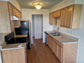 17917 Bennett Rd in Mount Vernon, WA - Foto de edificio - Building Photo