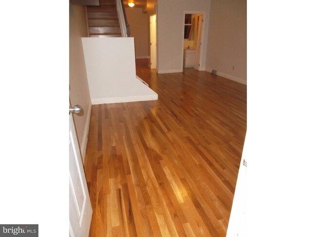 property at 3883 Manayunk Ave