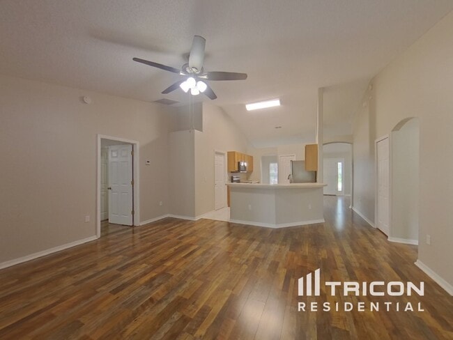 609 White Oak Way in DeLand, FL - Building Photo - Building Photo