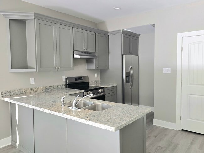 property at 3514 B Hunnicutt St