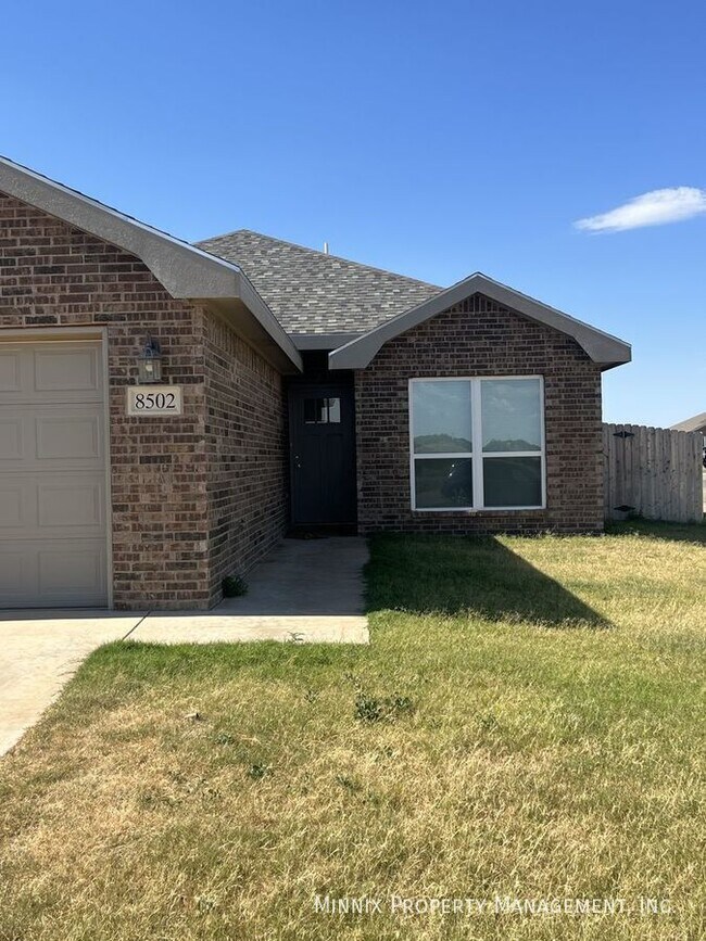 8502 11th St in Lubbock, TX - Building Photo - Building Photo