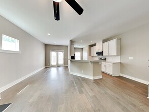 6256 Hillandale Dr in Lithonia, GA - Building Photo - Building Photo