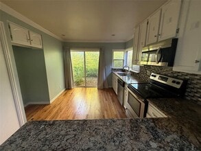 4139 Rosser Square in Dallas, TX - Building Photo - Building Photo