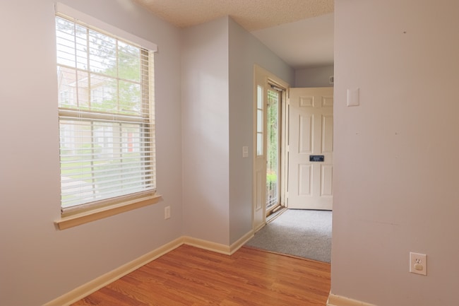 124 Brent Ct in West Deptford, NJ - Building Photo - Building Photo