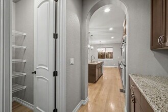 9685 Sunset Hill Cir in Lone Tree, CO - Building Photo - Building Photo