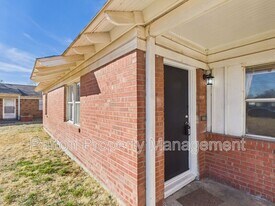 3008 Westhaven Dr in Amarillo, TX - Building Photo