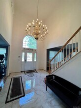 39 Independence Way in Miller Place, NY - Building Photo - Building Photo