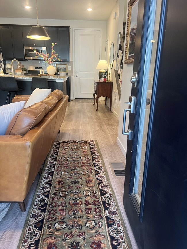 7487 W Pacific Ln in Lakewood, CO - Building Photo - Building Photo