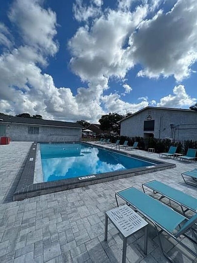 property at 615 Colonial Dr