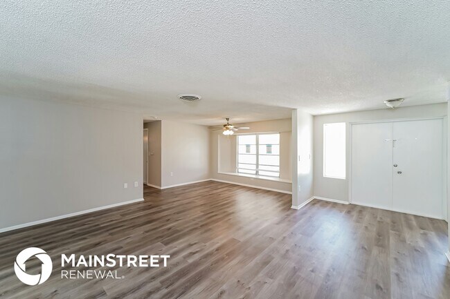 1490 S Venice Blvd in Venice, FL - Building Photo - Building Photo
