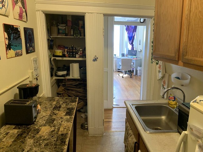 5 Royce Rd, Unit 3 in Boston, MA - Building Photo - Building Photo