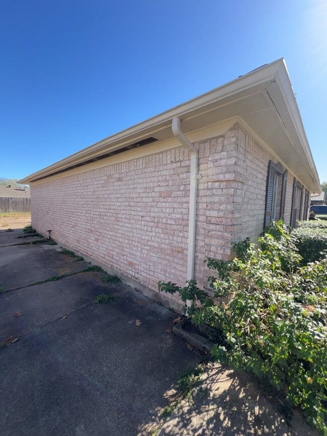 10507 Offer Dr in Houston, TX - Building Photo - Building Photo