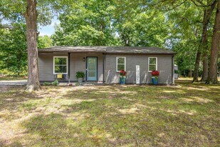 4701 Lucinda Ln in Richmond, VA - Building Photo