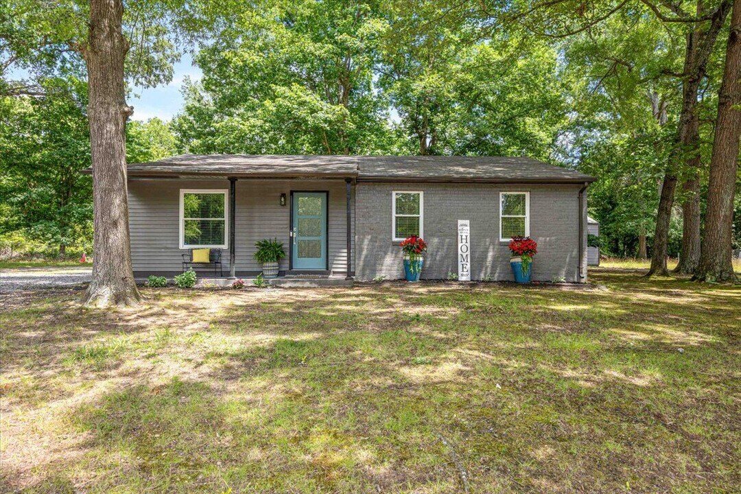 4701 Lucinda Ln in Richmond, VA - Building Photo