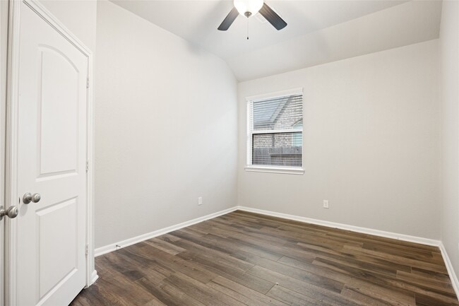 239 Capriccio Ln in Montgomery, TX - Building Photo - Building Photo