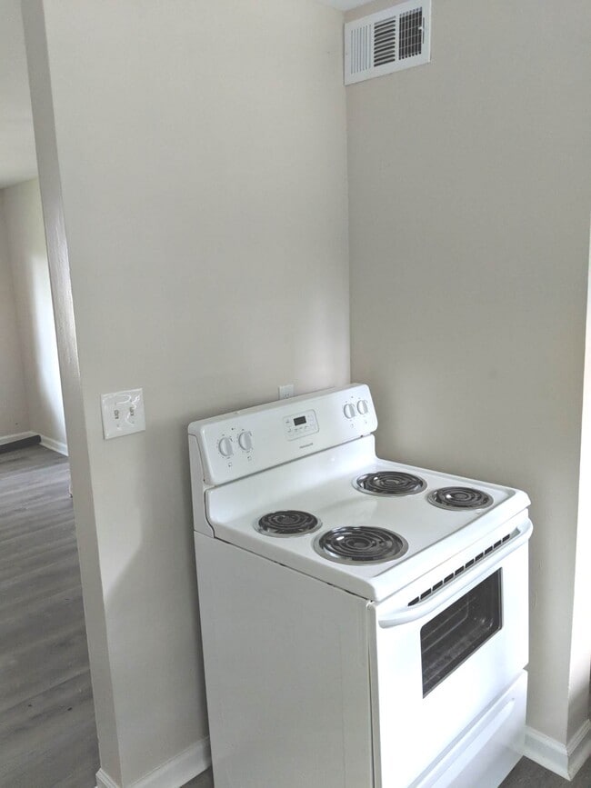 9333 La Grange Rd in Louisville, KY - Building Photo - Building Photo